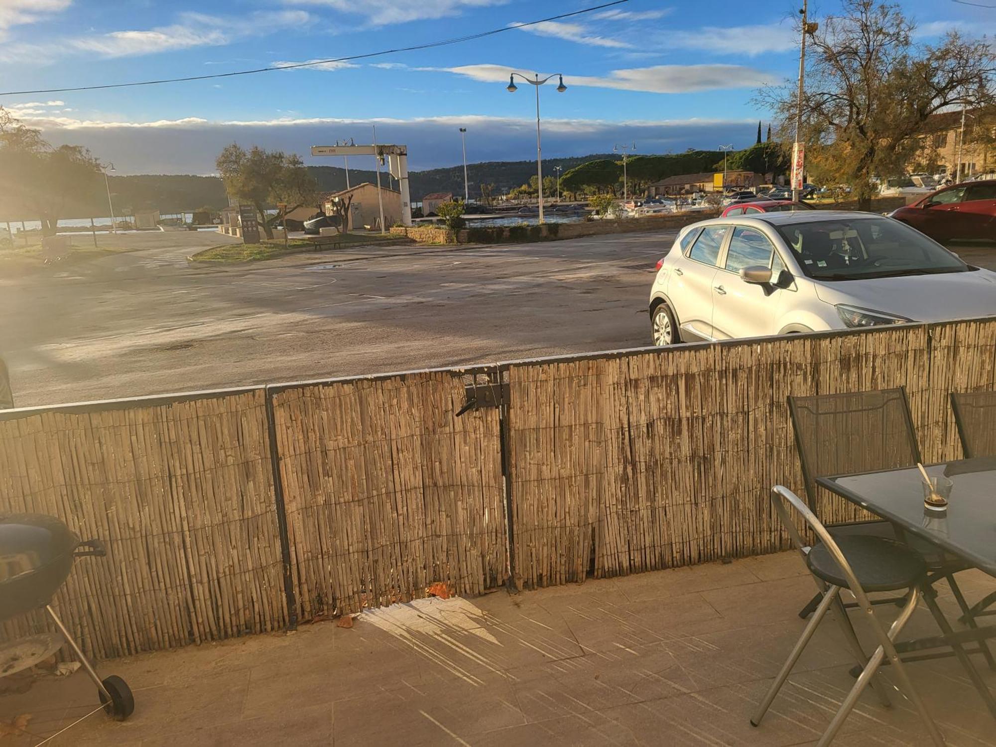 Jolie Maison Vue Sur Le Port Saint-Chamas Екстериор снимка